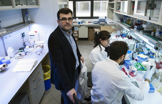 780_0008_5700656_b884dc902d4da0e06a1beffbd2b64c2f-2