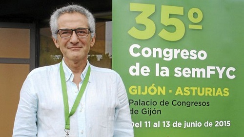 Fernando López Verde, en el congrés de la Semfyc. (Covadonga Díaz)